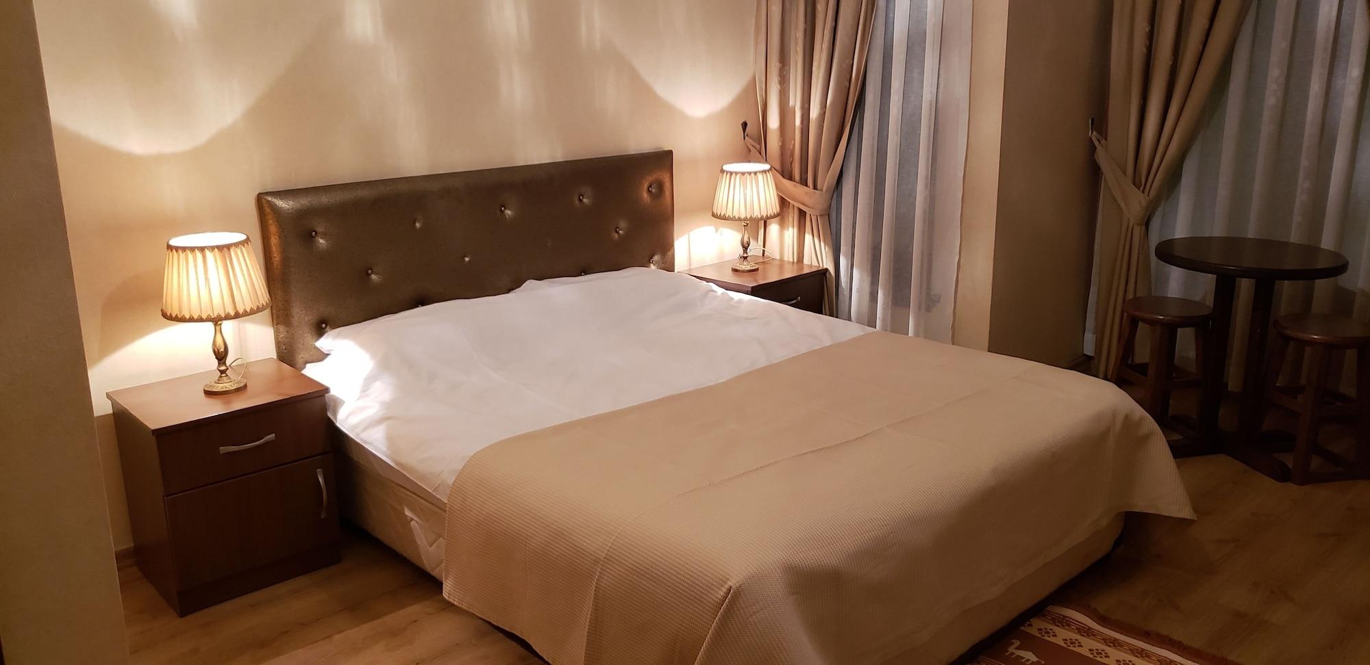 Istanbul Irish Hotel Екстериор снимка