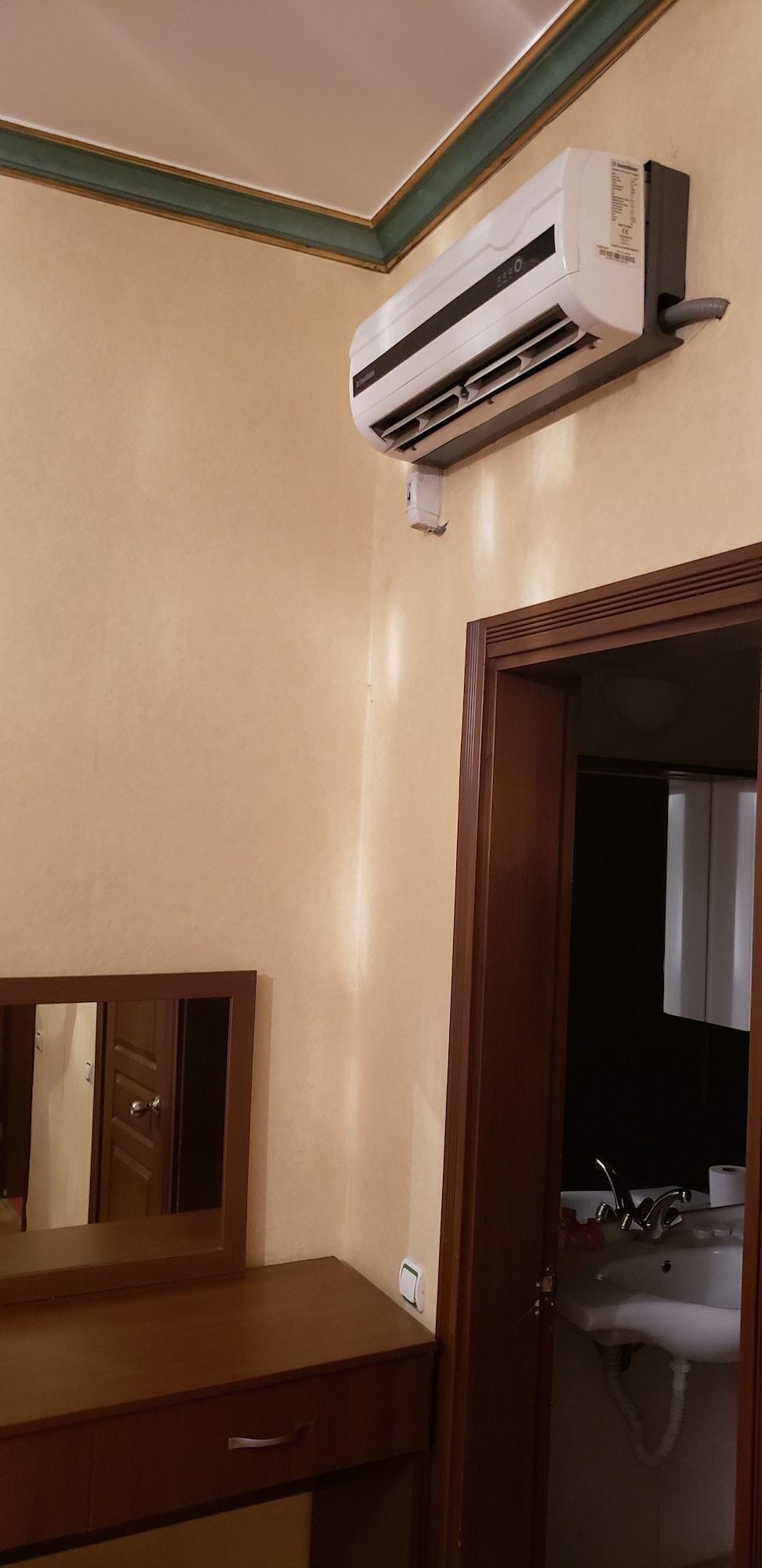 Istanbul Irish Hotel Екстериор снимка