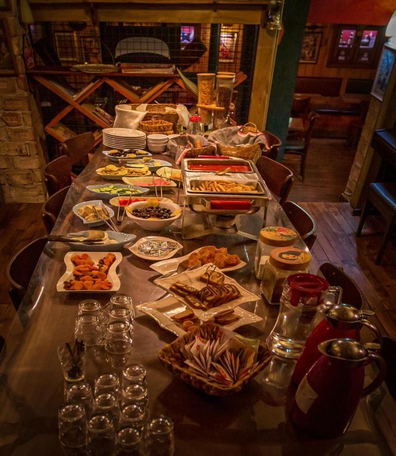 Istanbul Irish Hotel Екстериор снимка
